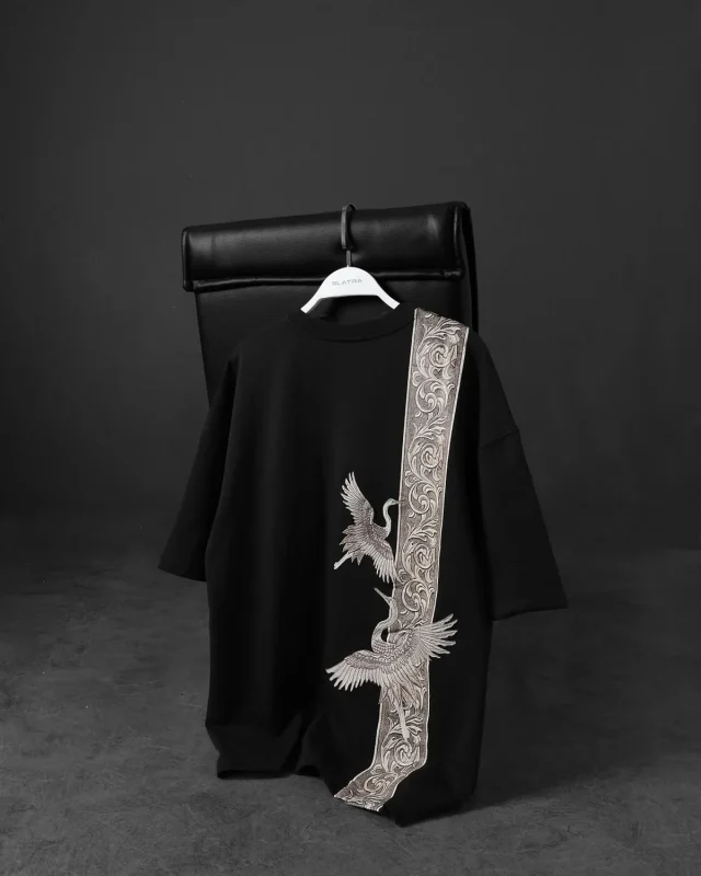 Crane dynesty black back